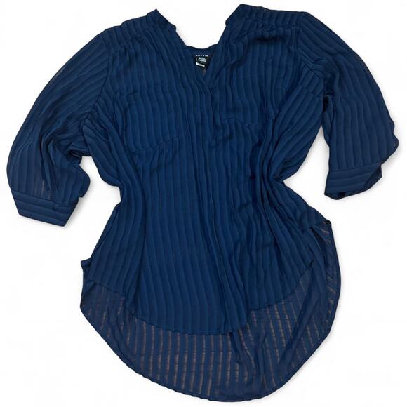Torrid navy blue sheer top - Picture 1 of 6